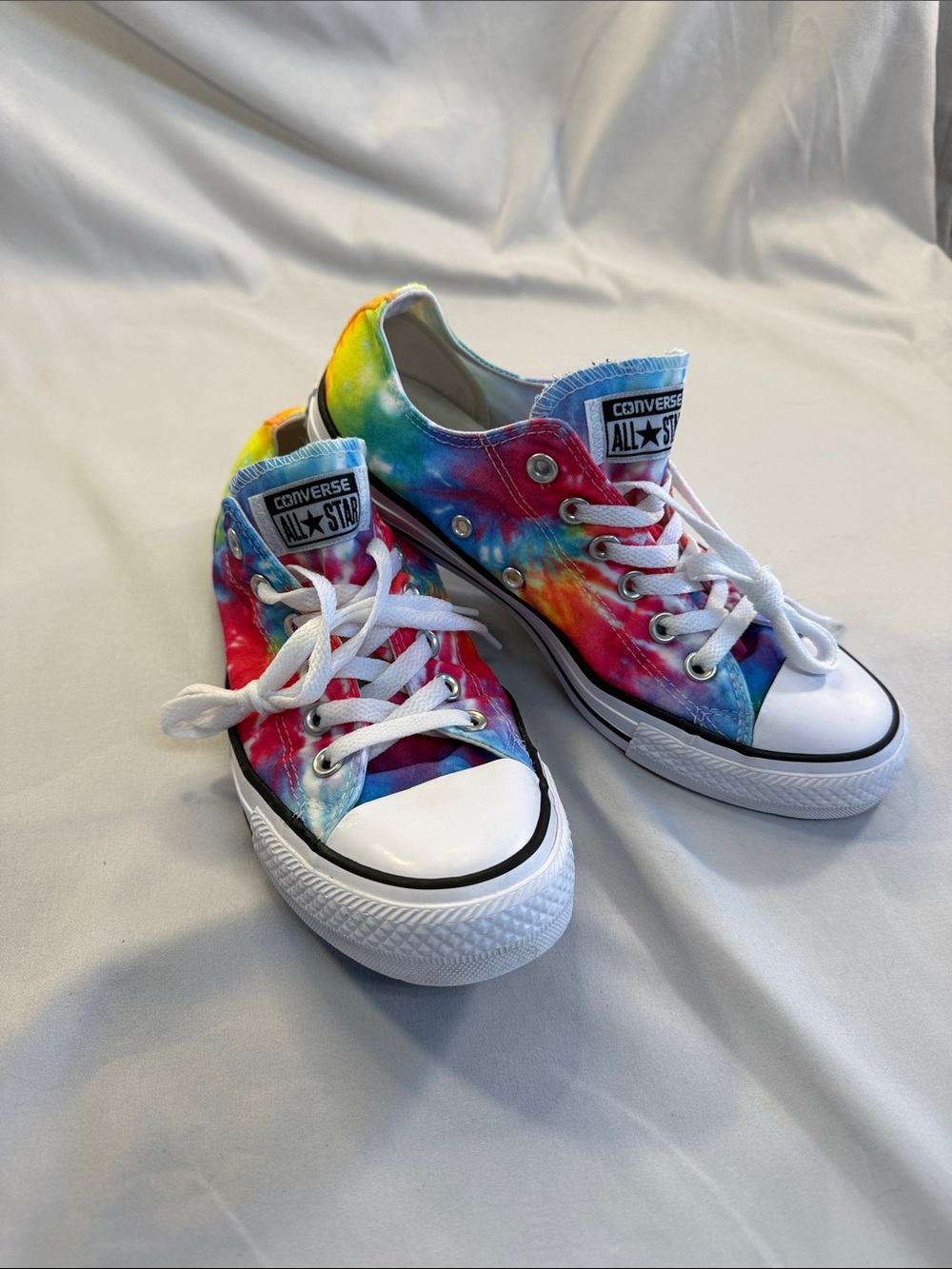 Converse Tie-Dye Low Top Sneakers - Rainbow Hues